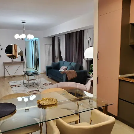 Apartament Penthouse Cu Jacuzzi Langa Mall Coresi Apartament